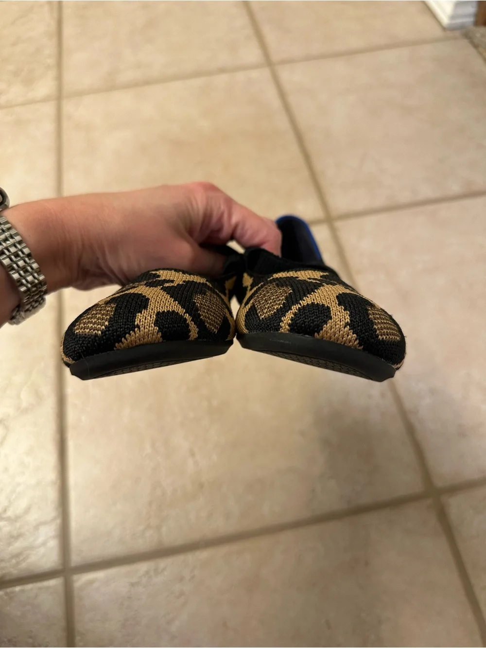 Like new Rothy’s The Kids Mary Jane - Amber Cat. Size 1